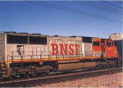 BNSF8259.jpg (61286 bytes)