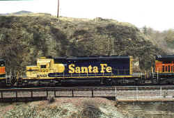 ATSF6890.jpg (172788 bytes)